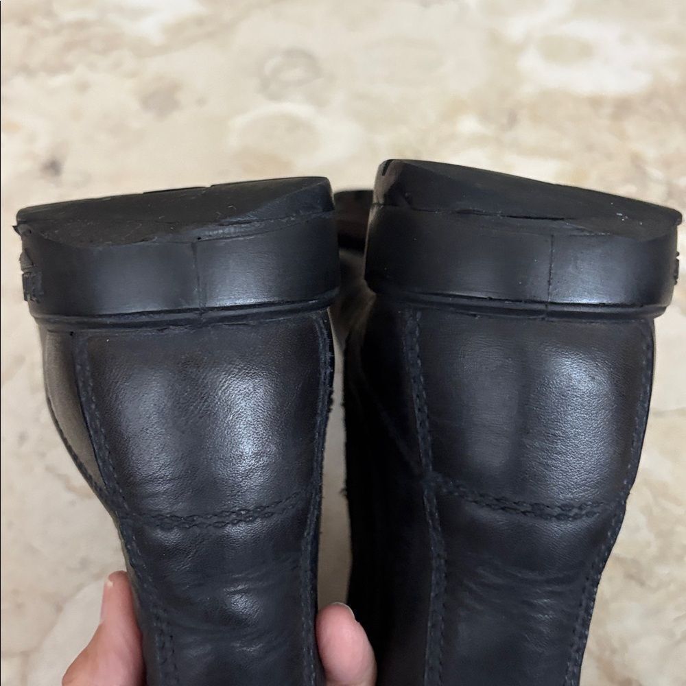 Blundstone Classic 558 Leather Chelsea Boots - Picture 14 of 14